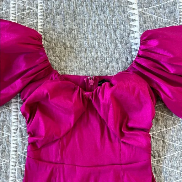 Abercrombie & Fitch Taffeta Off-The-Shoulder Midi Dress - Picture 6 of 8